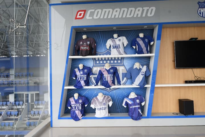 camisetas Camiseta de los legendarios.