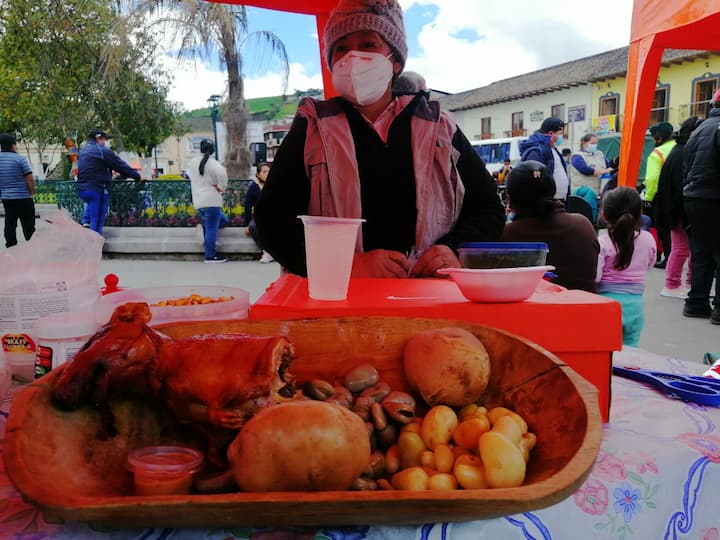 Cebiche de cuy, nuevo plato que grupo de campesinos de Carchi se idearon para atraer a más comensales