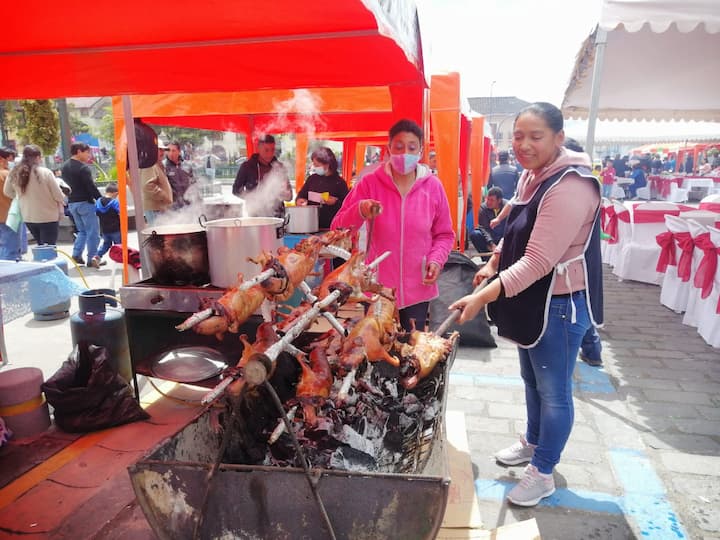 Cebiche de cuy, nuevo plato que grupo de campesinos de Carchi se idearon para atraer a más comensales