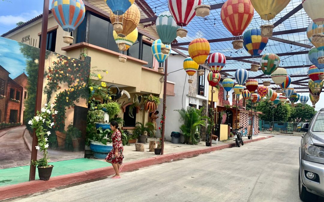 El Buijo Histórico se abre al turismo con ferias y murales; es un poblado rural en medio de urbanizaciones exclusivas