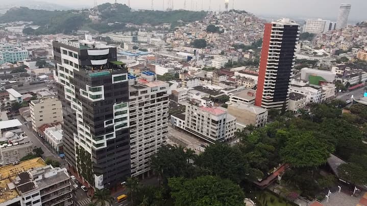 Diálogo facilita trámite para licencia ambiental a 50 activistas del gremio Somos Hoteleros de Guayaquil