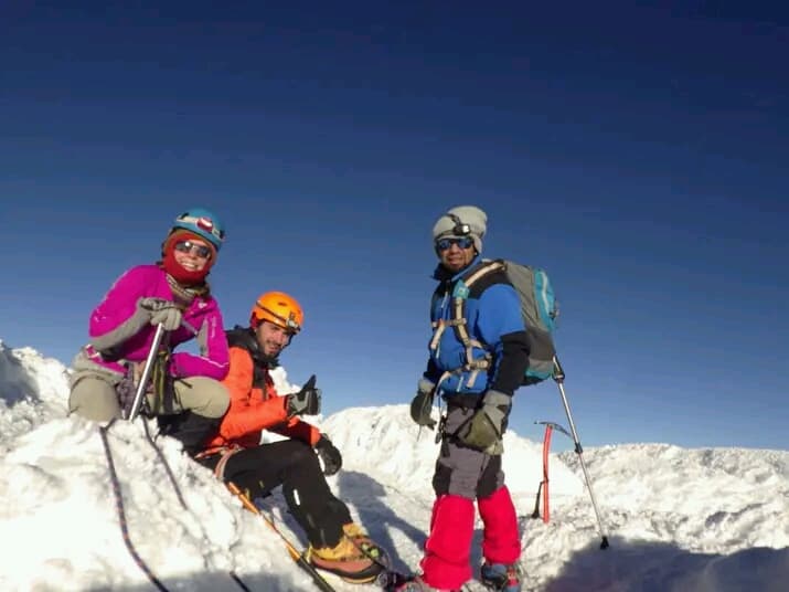 Llegar a la cumbre del Chimborazo o de otra montaña lleva al delirio