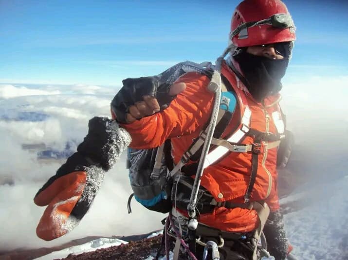 Llegar a la cumbre del Chimborazo o de otra montaña lleva al delirio