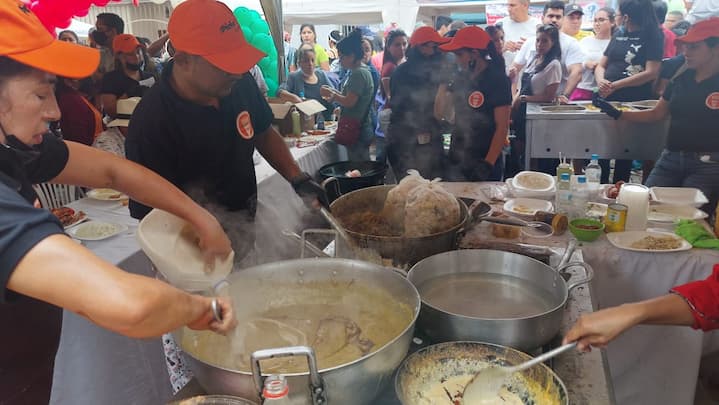 El festival del cangrejo en Naranjal tuvo desde empanadas hasta tallarín con el crustáceo; asistencia fue masiva