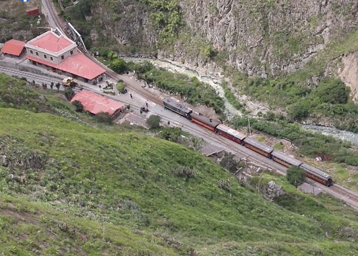 Will Smith en Alausí para grabar documental