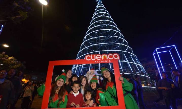 Árbol de Navidad en Cuenca