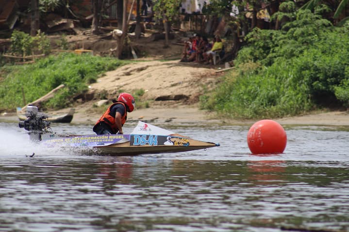 Todo listo para la Regata Daule 2022; habrá show artístico y comida típica en el Malecón del cantón Daule