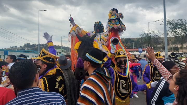 tradicional desfile Mama Negra 2022