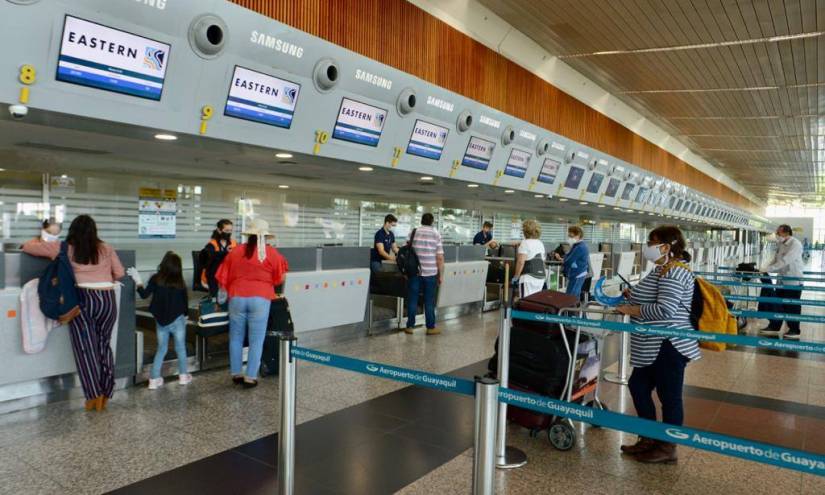sobrevuelos aerolíneas Ecuador