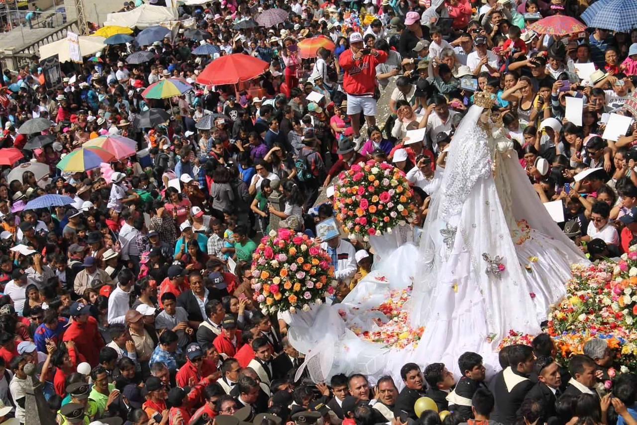 Azogues inicia el 2023 con su fiesta por la virgen de la Nube; hay una