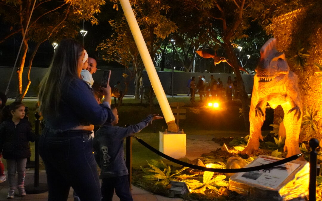 Dinosaurios gigantes en Portoviejo