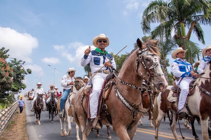 cabalgata (1) agenda eventos enero ecuador