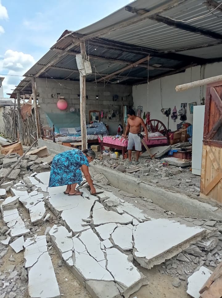 Efectos del terremoto de Ecuador en el turismo