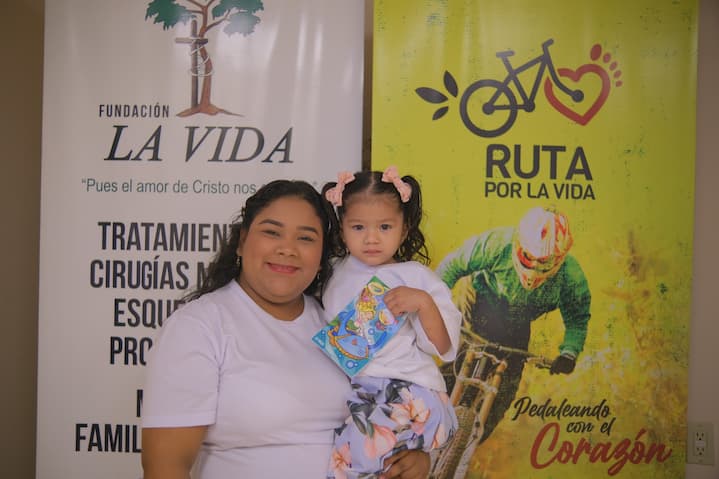 Fundación promueve carrera ciclística en Manabí en favor de niños con pie equino varo; se puede hacer deporte y turismo