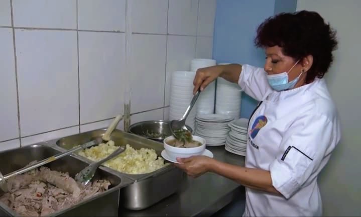 encebollado en Ecuador