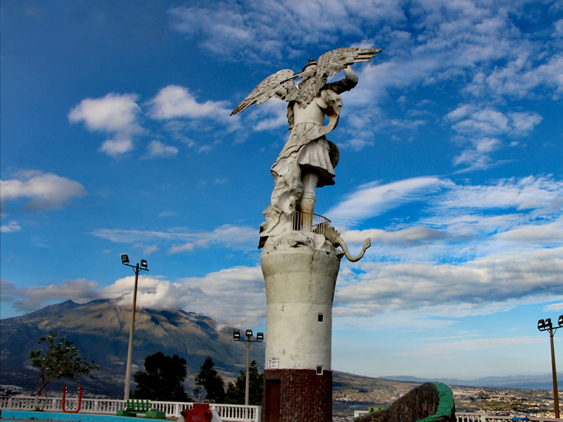 monumentos históricos Ecuador