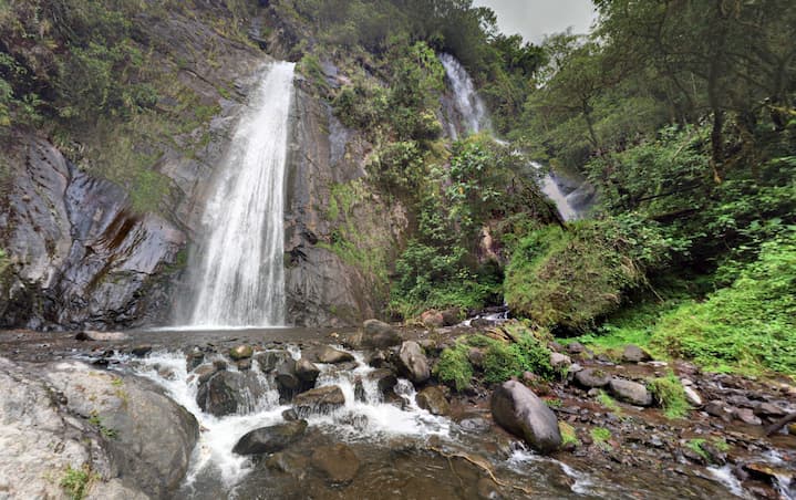 cascada de Mundug