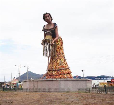 monumentos históricos Ecuador