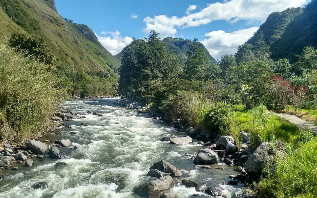 Hacer turismo en Íntag es darse un baño de naturaleza; en 8 parroquias hay ríos, cascadas y una ruta de moliendas