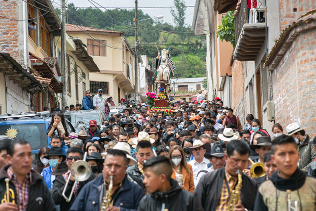 Marcha y romería a caballo, en Sibambe, por fiesta de Santiago Apóstol este 25 de julio; hay eventos durante dos semanas