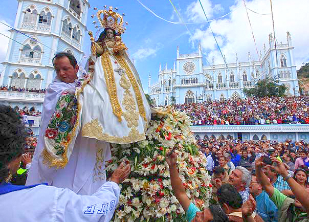 Caminata con la virgen de El Cisne 2023 será del 23 al 26 de agosto; elección obliga a postergar demostración de fe