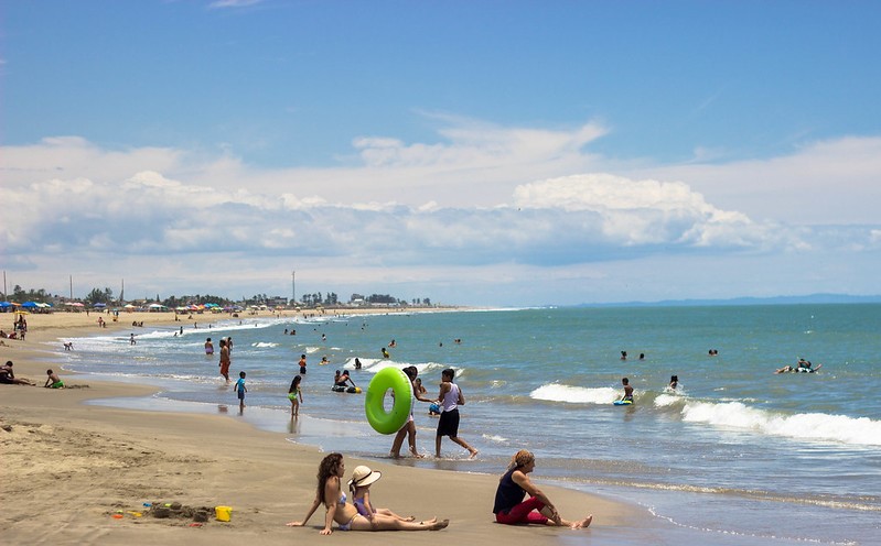 General Villamil Playas, destino para hacer turismo todo el año; tiene playas de ensueño con atardeceres mágicos