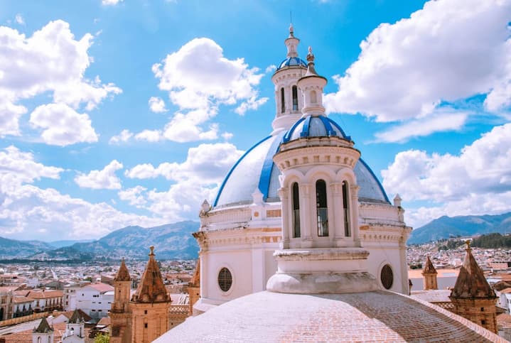 Remote Immersion Cuenca, evento que, del 16 al 19 de octubre de 2023, reúne a expertos en viajes de Latinoamérica