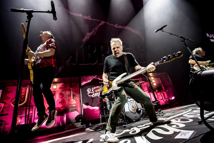 Azogues celebra su fiesta con Hombres G, Zion & Lennox y Piso 21; también se presentan artistas nacionales
