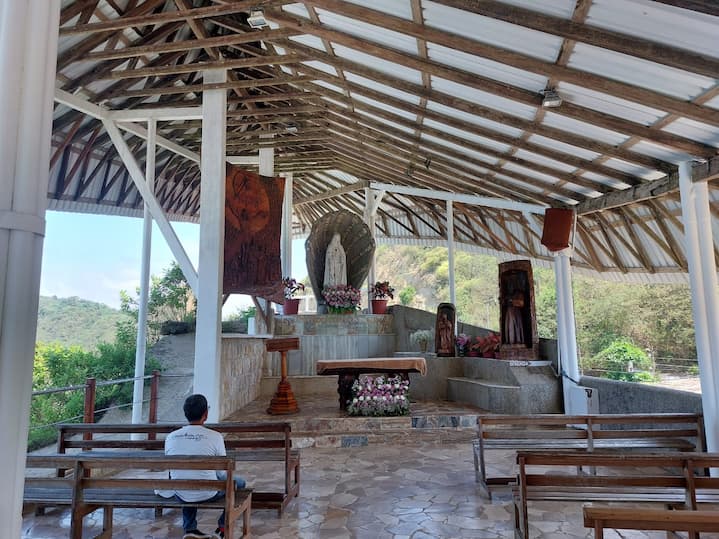  Santuario en Olón