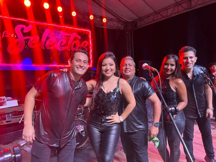 los selectos (1) diciembre en Ecuador