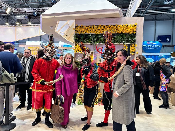 Experiencia de la Diablada Pillareña en la Fitur 2024