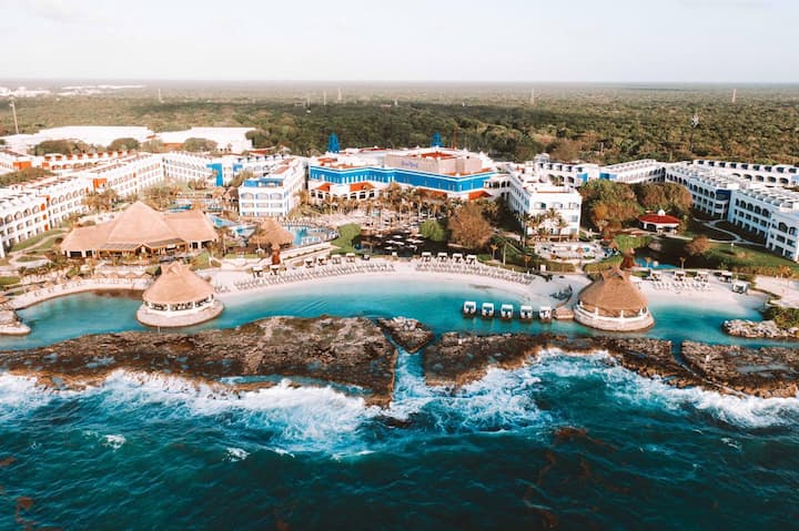 Summer Like Heaven del Hard Rock Hotel Riviera Maya, 7 semanas de estancia de lujo, con grandes chefs y artistas
